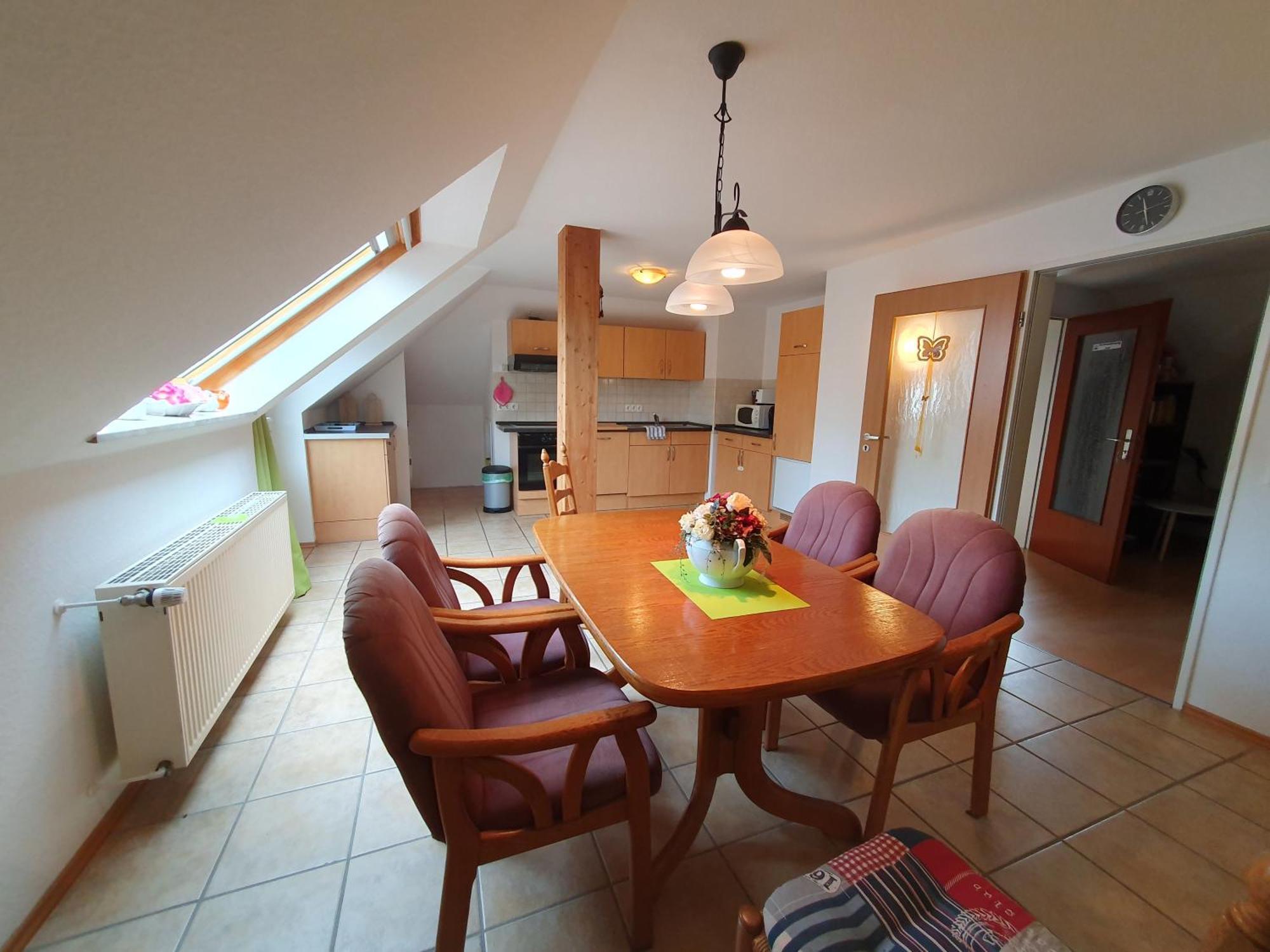 Ferienobjekte Claus, 35633 Apartment